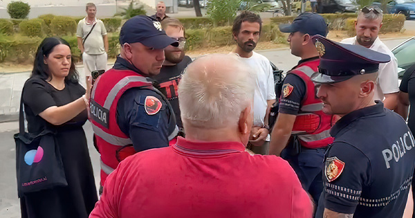 Shoqërohen 4 persona në Vlorë, mes tyre organizatori i protestës ndaj Ramës