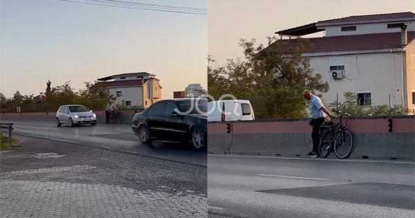I moshuari kalon aksin Tiranë-Durrës me gjithë me biçikletë