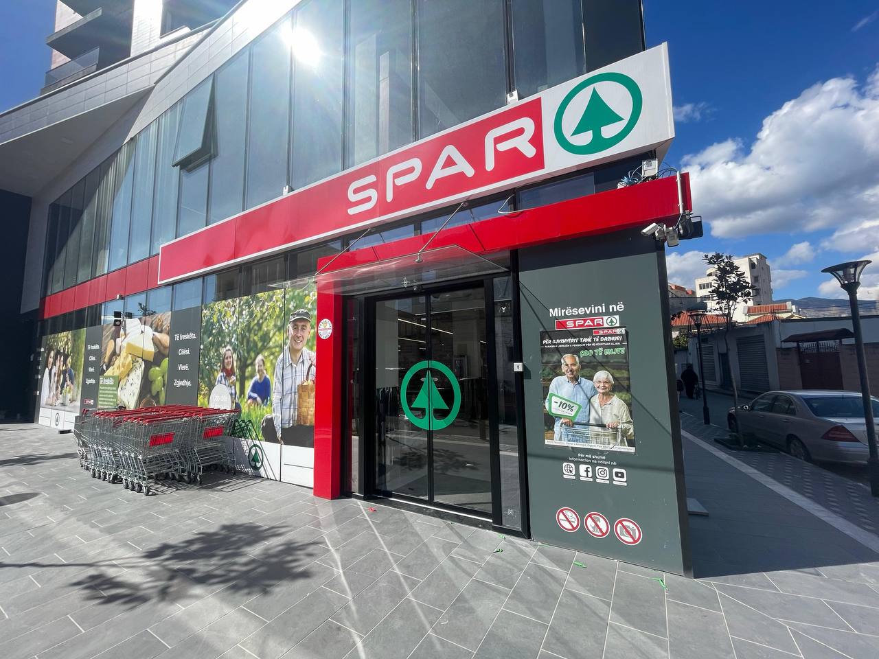 SPAR Albania feston 10 vjetorin duke i ardhur në ndihmë njerëzve në nevojë