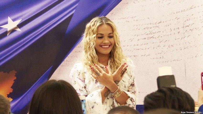 Rita Ora reagon pas vendimit në Hagë: Publikon mesazhin për Kosovën