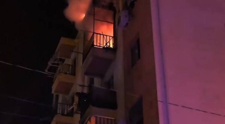 Djali i çiftit të moshuar që humbi jetën  Dhëndri i vuri flakën shtëpisë pasi motra nuk i hapi telefonin