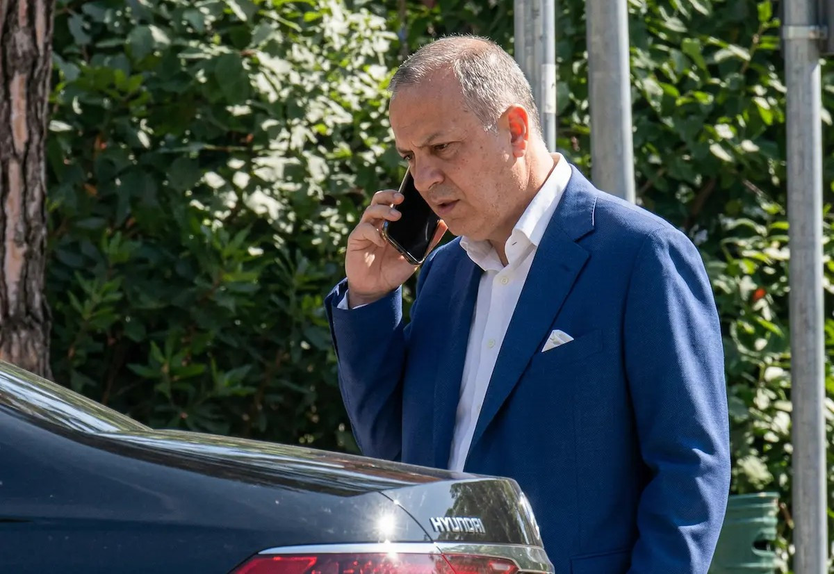 Audiopërgjimet për trafik armësh  SPAK kontrolle në vilën e Ron Yeffet