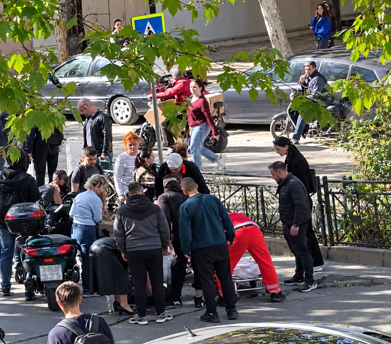 “Dua ta gjej për ta falënderuar”, i riu kërkon vajzën që i qëndroi pranë pas aksidentit me motor