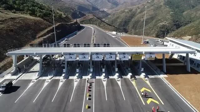 Kastrati dhe Salillari duan ta çojnë në 8 euro taksën e Rrugës së Kombit, qytetarët rrezikojnë të paguajnë 16 euro vajtje-ardhje!