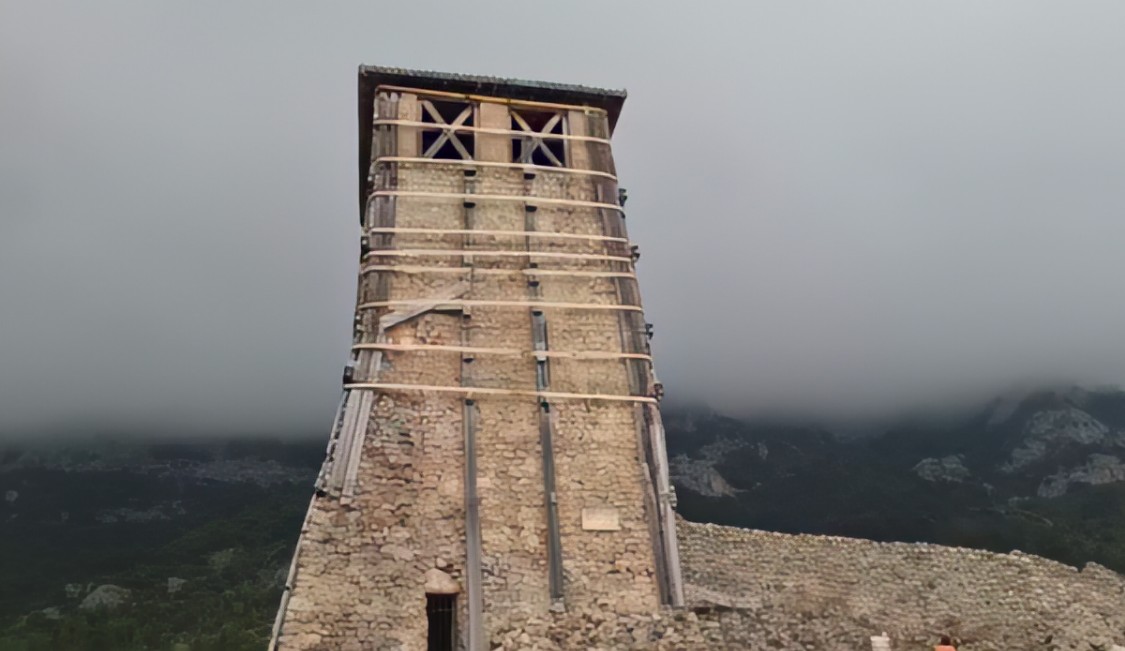 Kalaja e Krujës thërret për ndihmë, dëmet e tërmetit lihen në harresë