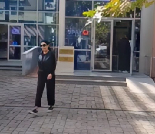 U paraqit për masën e sigurisë, Mirlinda Karçanaj del pas tri orësh nga SPAK