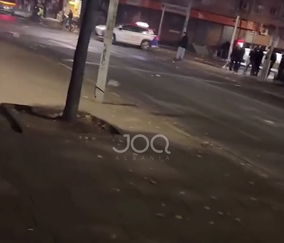  Mbylle telefonin   i riu  S kisha lidhje me protestën  policia më arrestoi dhe më dhunoi 