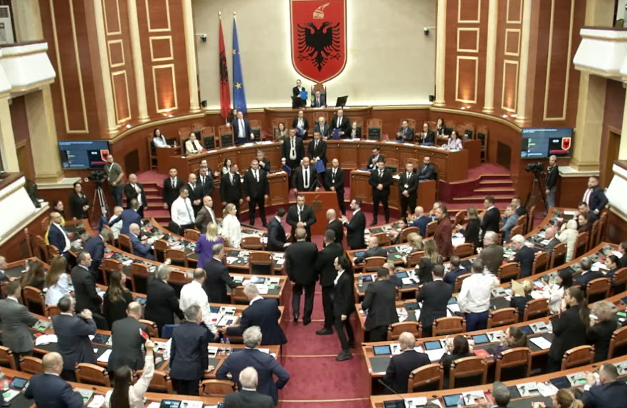 Kuvendi miraton Reformën Territoriale me 85 vota pro