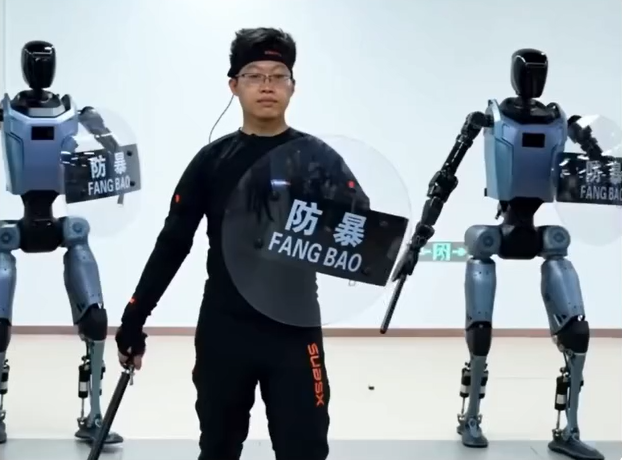 Me mburoja dhe shkopinj gome, Kina po përgatit robotë për përballje me protestuesit