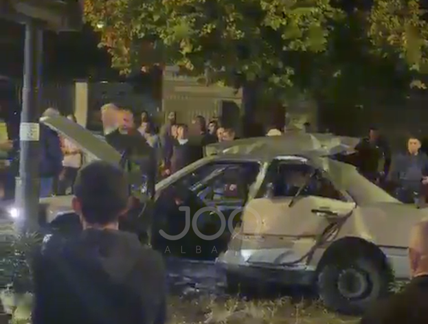 Tritol  Benz  it në Gjirokastër  Atentati 100 m larg komisariatit  dy të plagosur rëndë