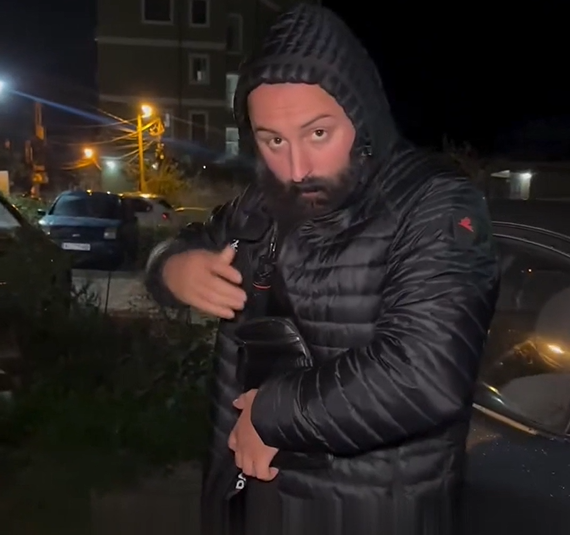I riu zbulon  armën sekrete  që do përdorin në protestë kundër policisë