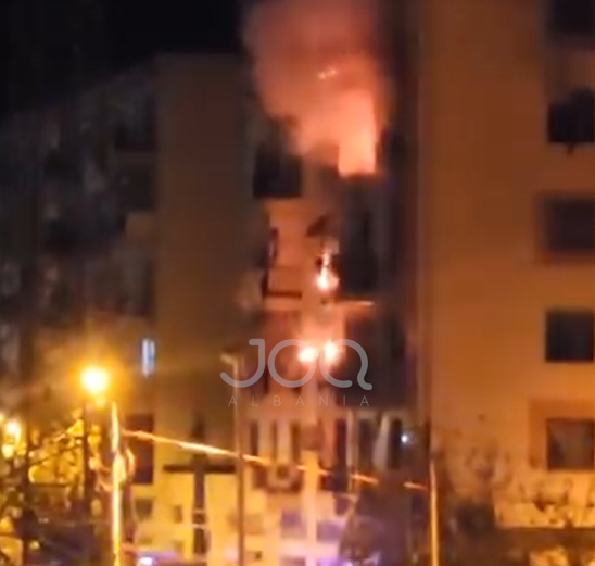 Zjarr në një apartament te banesat sociale në Shkozë