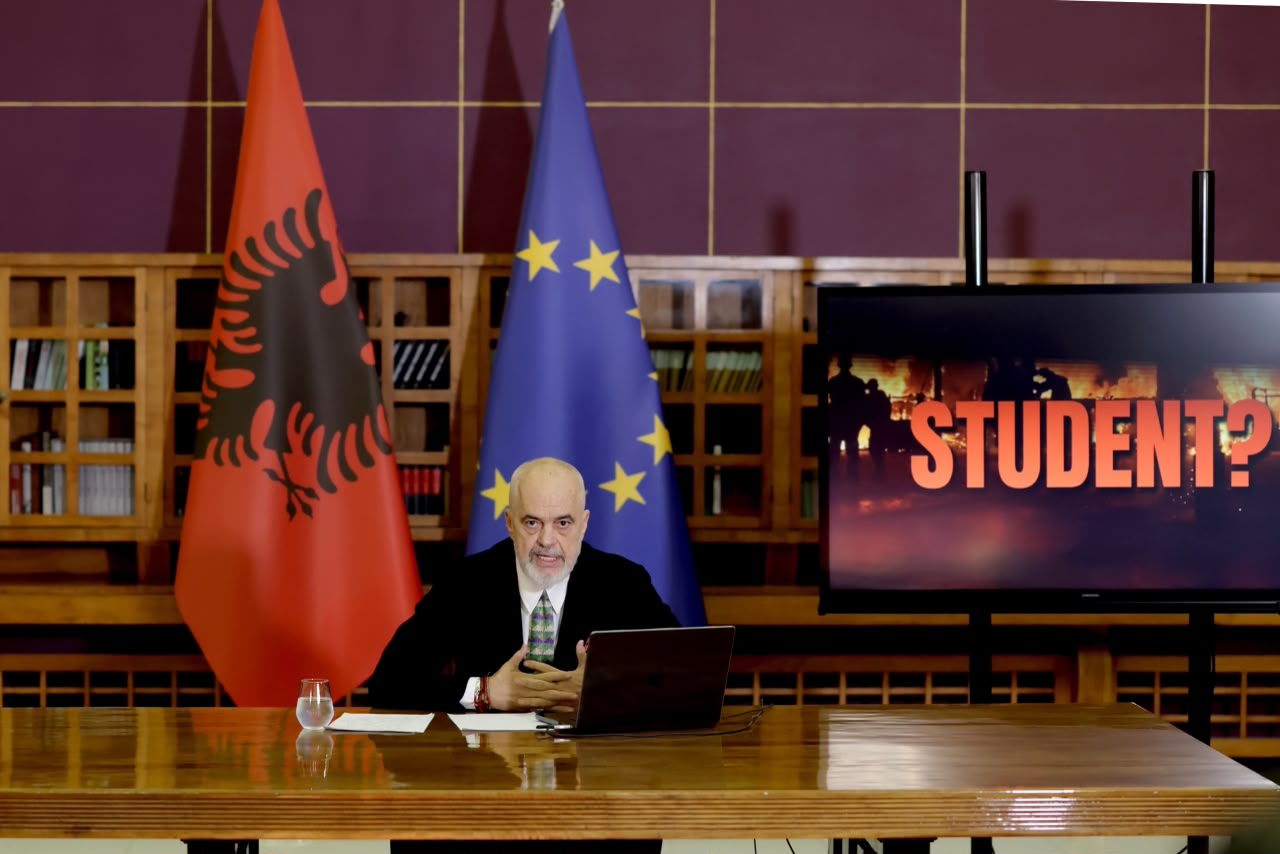  Studentët janë paguar nga krimi i organizuar dhe duan t ia ulin kokën Shqipërisë 
