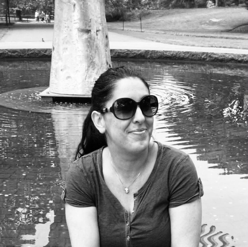 Kërkoi ndihmë nga Policia por u braktis, përcillet sot në banesën e fundit Arlinda Zekaj