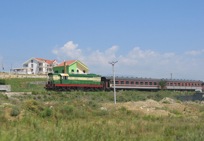 Hekurudha Shqiptare dhe Albgaz groposin buxhetin e shtetit