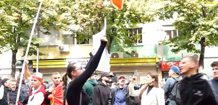 Nis protesta e studentëve para Ministrisë së Arsimit