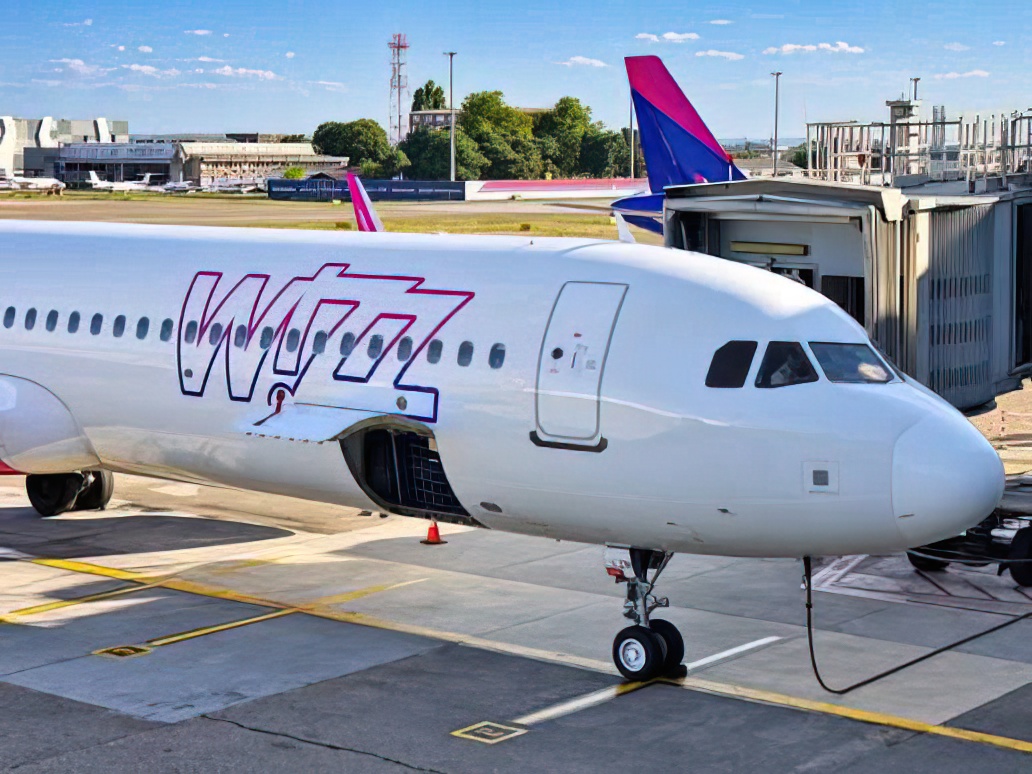 Wizz Air pret më shumë bileta se kapaciteti, shqiptarët dy ditë të bllokuar në Barcelonë